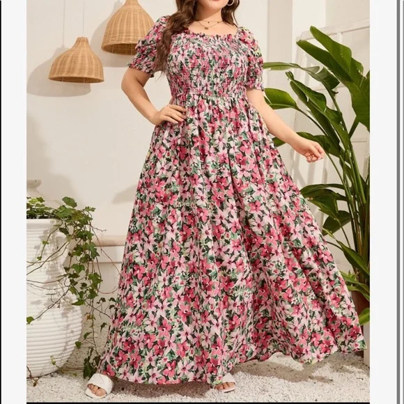 Bohemian Boho Plus Size Floral Print Smocked Maxi Dress - Picture 5 of 9
